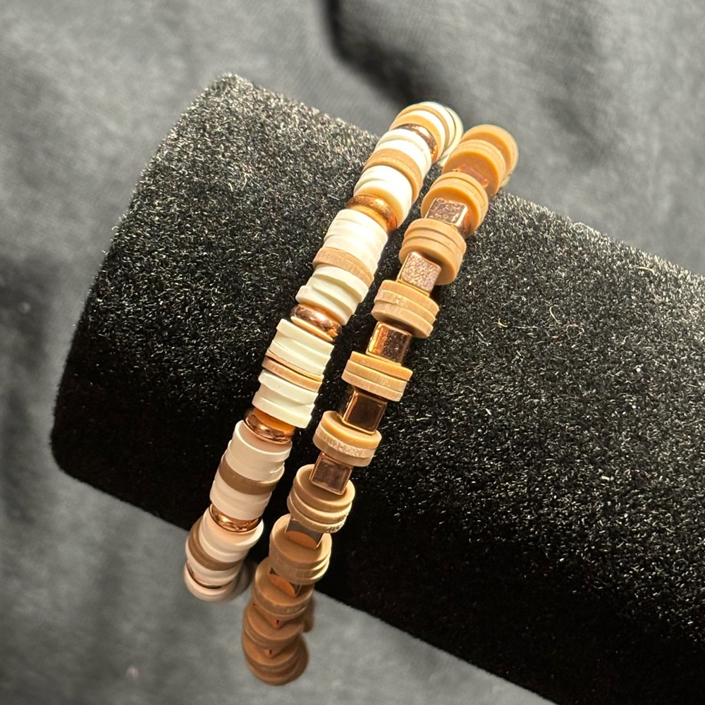 🐠 Handmade clay bead bracelet